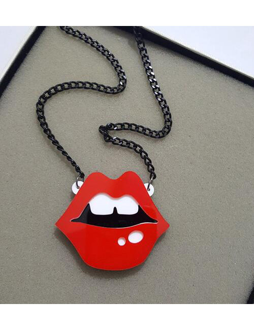 Fashion Red Lip Shape Pendant Decorated Necklace