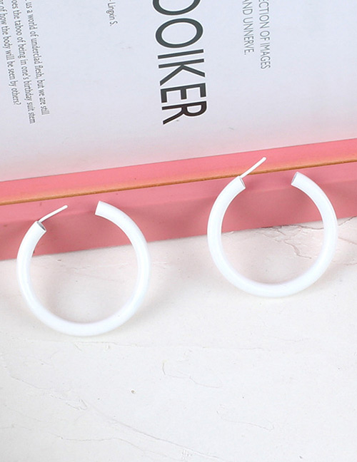 Fashion White Round Shape Decorated Pure Color Earrings