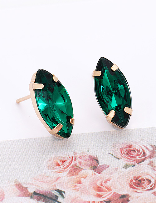 Fashion Dark Green Oval Shape Decorated Earrings