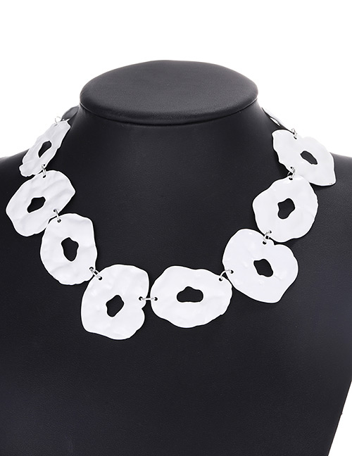 Fashion White Pure Color Decorated Hollow Out Necklace