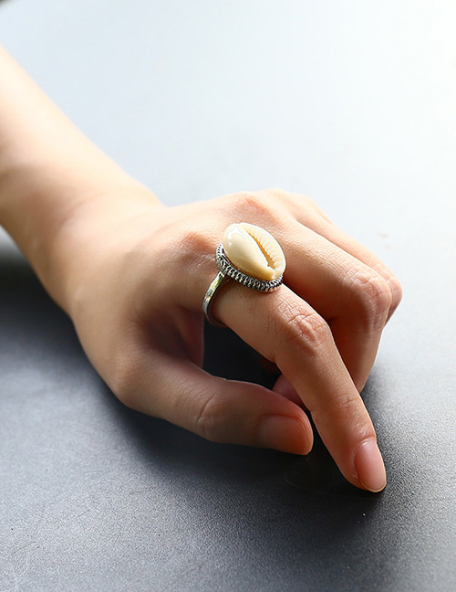 Fashion Silver Color Shell Shape Decorated Ring