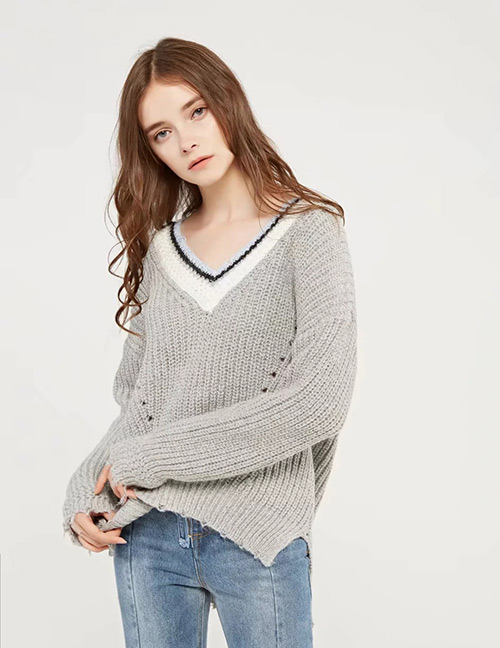 Fashion Light Gray V Neckline Design Long Sleeves Sweater