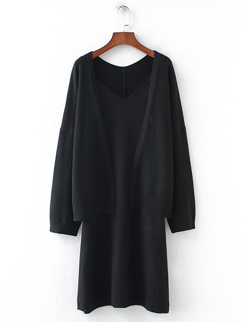 Fashion Black V Neckline Design Pure Color Suspender Dress Suits