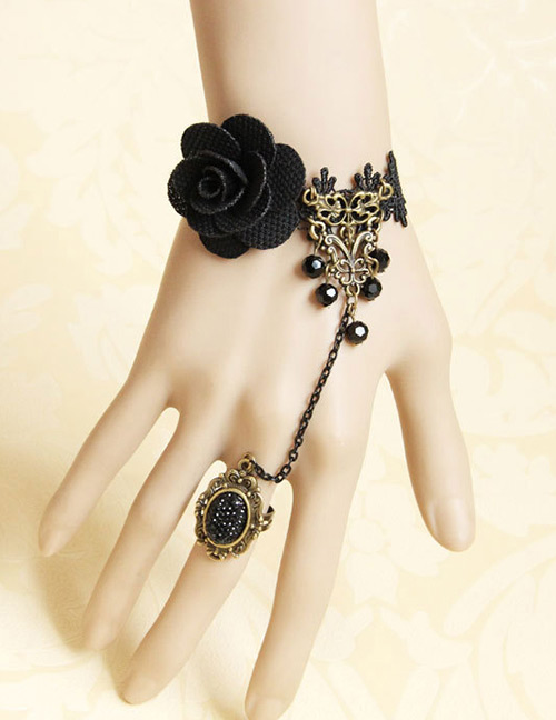 Fashion Black Flower Shape Decorated Bracelet