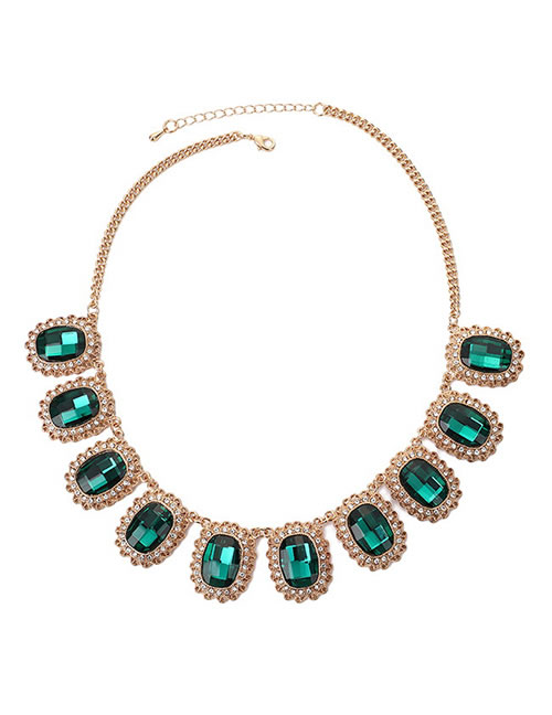 Elegant Green Square Shape Diamond Decorated Necklace