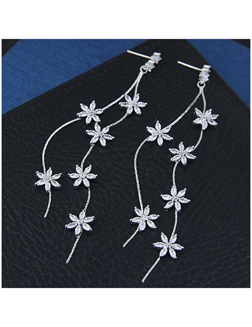 Fashion Silver Color Flower Shape Decorated Tassel Earrings