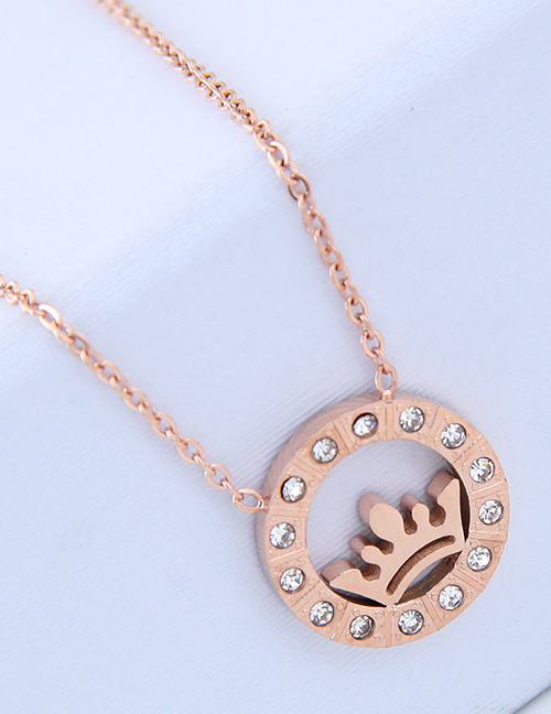 Fashion Rose Gold Crown Shape Decorated Necklace
