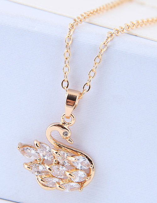 Sweet Gold Color Swan Pendant Decorated Necklace