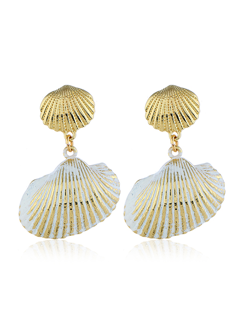 Fashion Gold Metal Shell Earrings