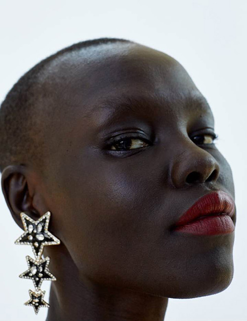 Fashion Black Star Shape Decorated Earrings