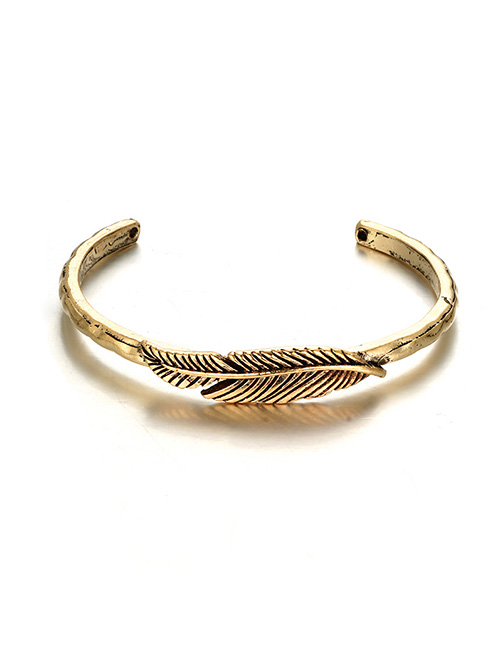 Fashion Gold Color Feather Shape Decorated Opening Bracelet