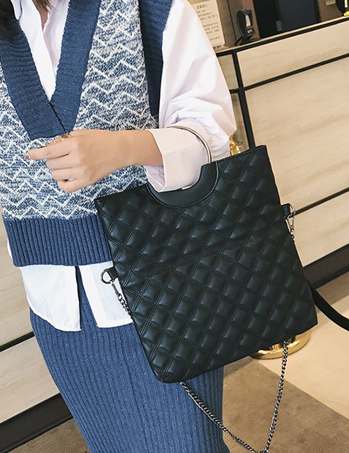 Fashion Black Grids Pattern Decorated Handbag