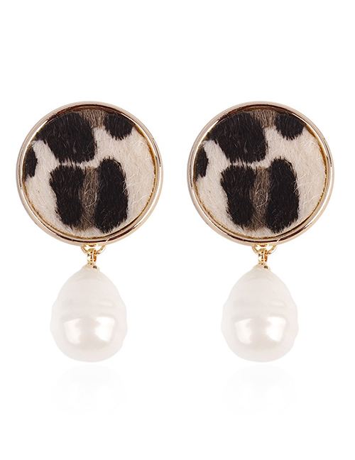 Fashion Beige Leopard Pattern Decorated Earrings