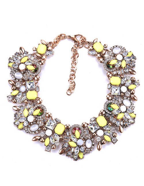 Fashion Yellow Full Diamond Decorated Necklace