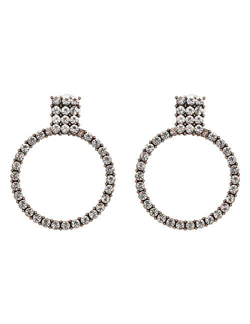 Fashion White Bead Decorated Earrings