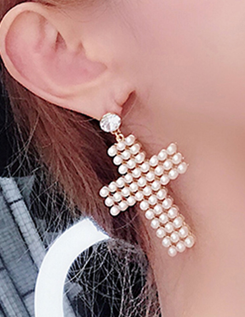 Fashion White Pearl&diamond Decorated Earrings