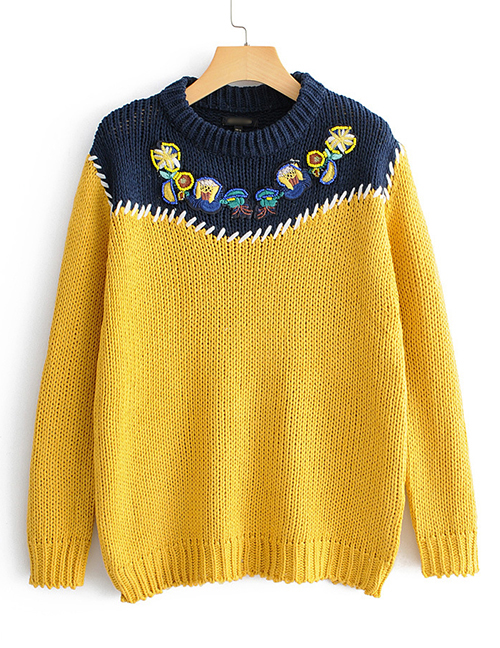 Fashion Yellow Flower Pattern Decorated Sweater