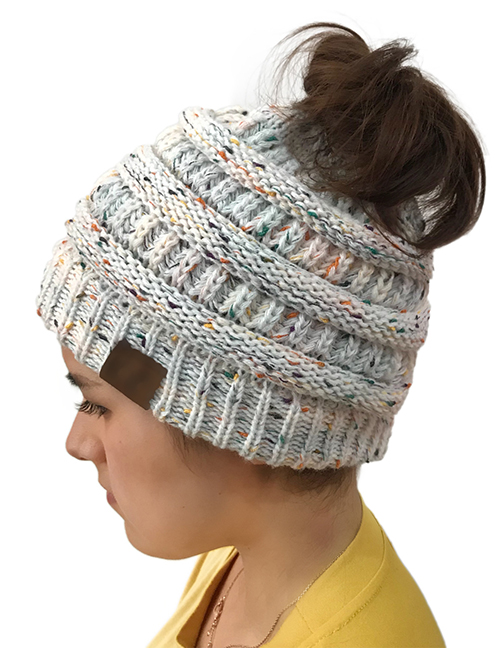 Fashion White Dots Pattern Design Knitted Hat