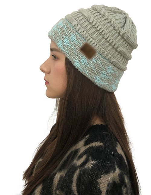 Fashion Light Gray Curling Shape Design Knitted Hat