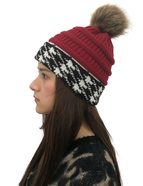 Fashion Red Fuzzy Ball Decorated Knitted Hat