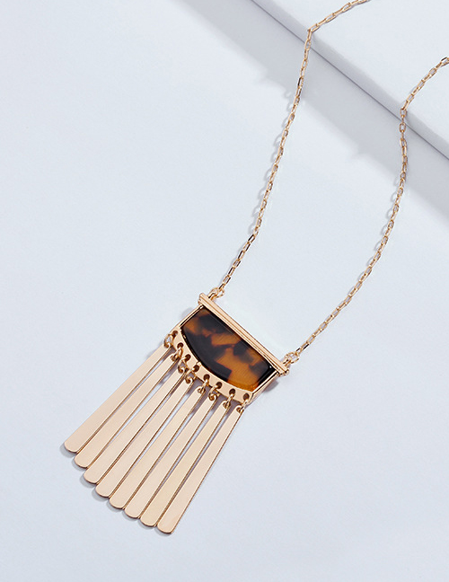 Elegant Brown Vertical Shape Pendant Design Long Necklace