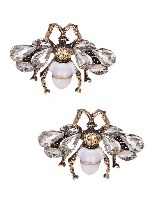 Fashion White Full Diamond Design Bee Shape Earrings