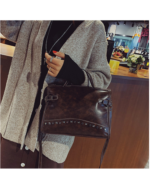 Fashion Dark Brown Rivets Decorated High-capacity Handbag