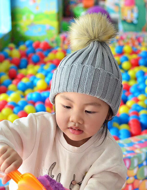 Simple Gray Pom Ball Decorated Hat For Baby