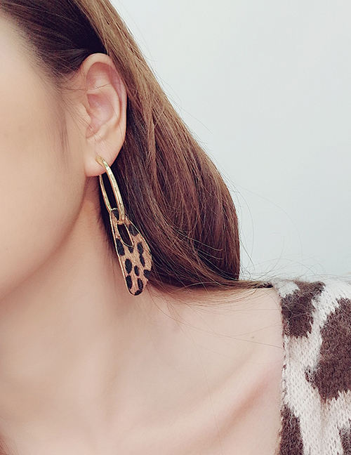 Fashion Leopard Irregular Shape Decorated Earrings