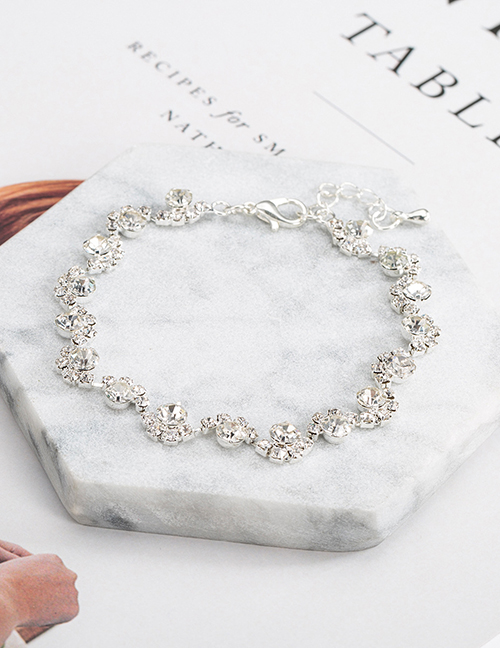 Fashion Silver Color Round Shape Diamond Decorated Bracelet