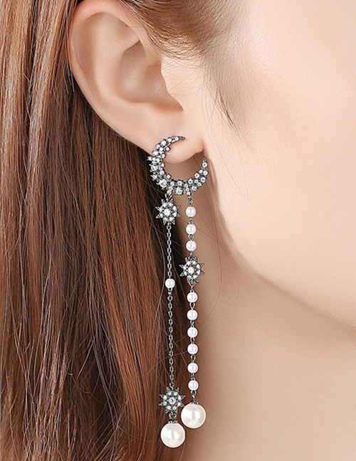 Fashion Black Moon Shape Decorated Tassel Earrings