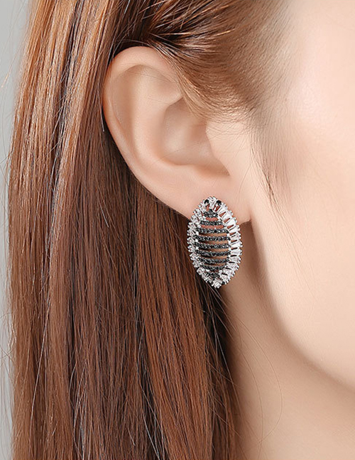 Fashion Black Hollow Out Design Oval Shape Earrings