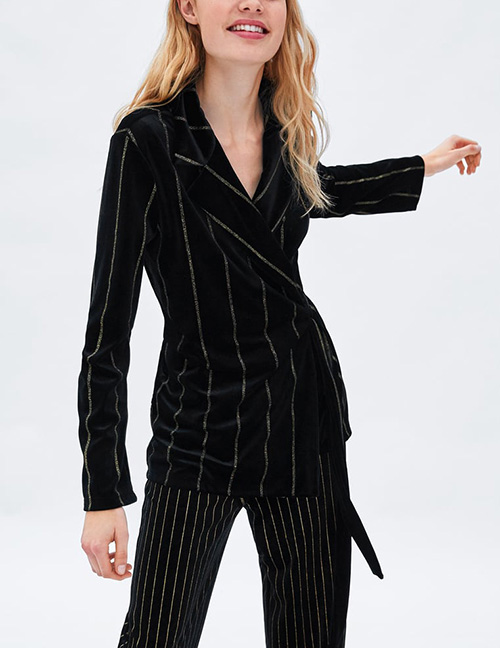 Fashion Black Strip Pattern Decorated Coat