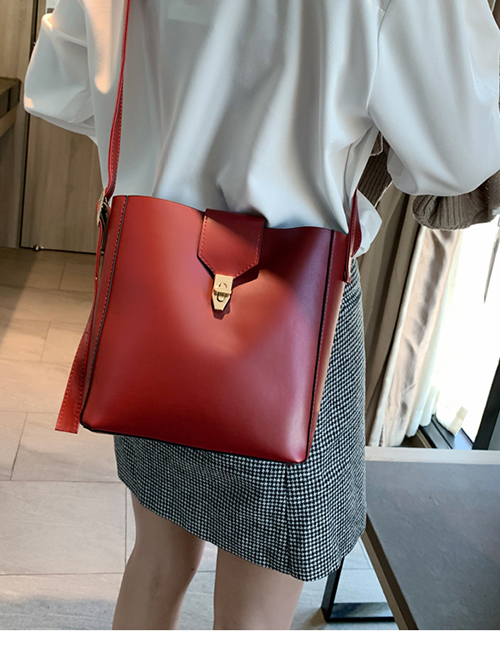 Simple Claret Red Pure Color Decorated Shoulder Bag