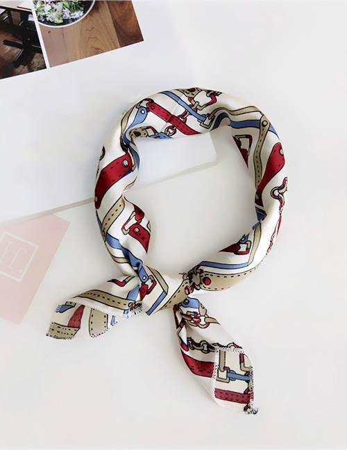 Fashion White Chain Pattern Decorated Scarf