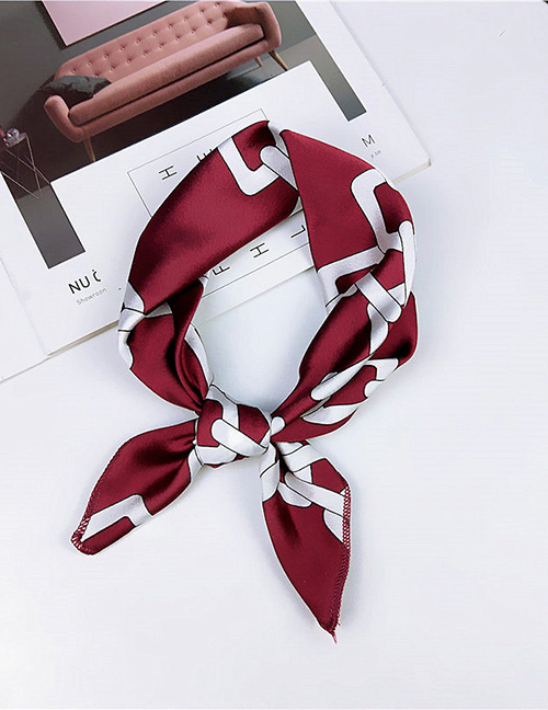 Fashion Red Chains Pattern Decorated Small Scarf