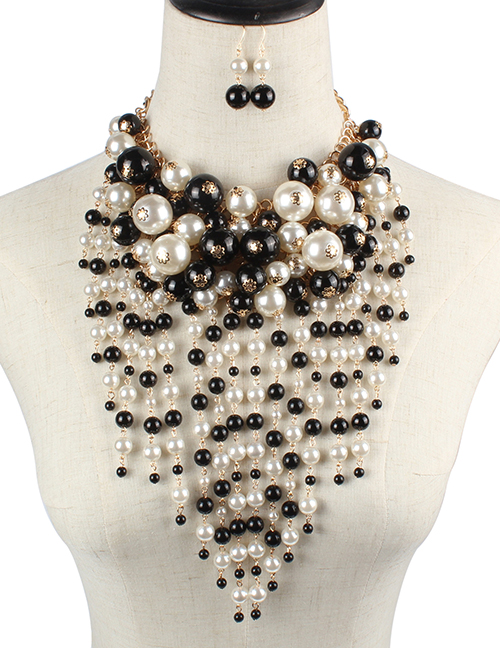 Fashion White+black Pearl Decorated Jewelry Set