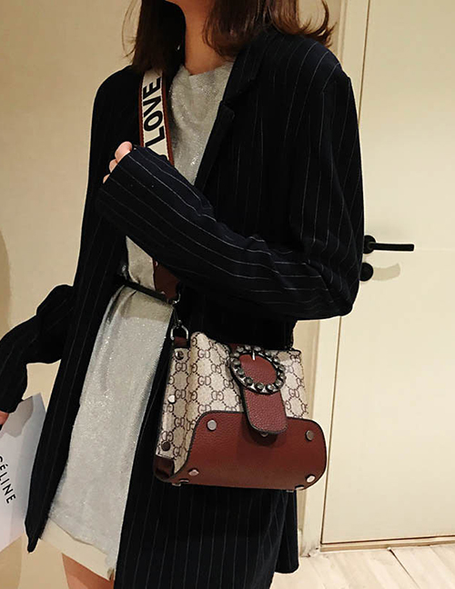 Fashion Dark Brown Hand-held Letter Shoulder-slung Contrast Bucket Bucket Bag