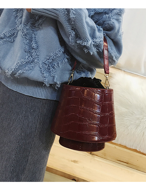 Fashion Red Wine Portable Wide Shoulder Strap Bucket Bag