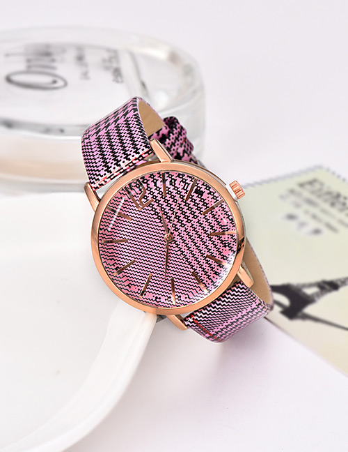Fashion Pink Plaid Pu Alloy Electronic Element Watch