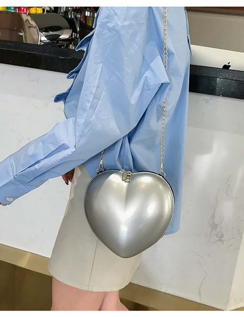 Fashion Silver Heart Shape Decorated Shoulder Bag