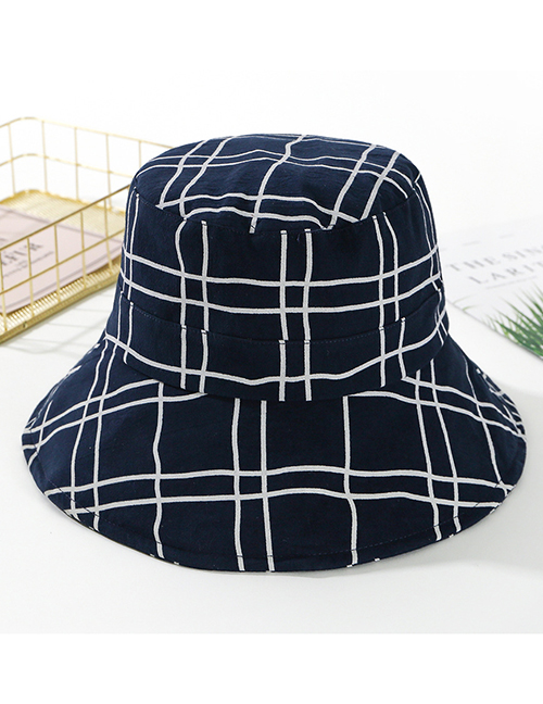 Fashion Navy Plaid Basin Cap Hat