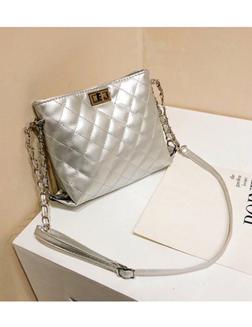 Fashion Silver Buckle Decorated Pure Color Shoulder Bag