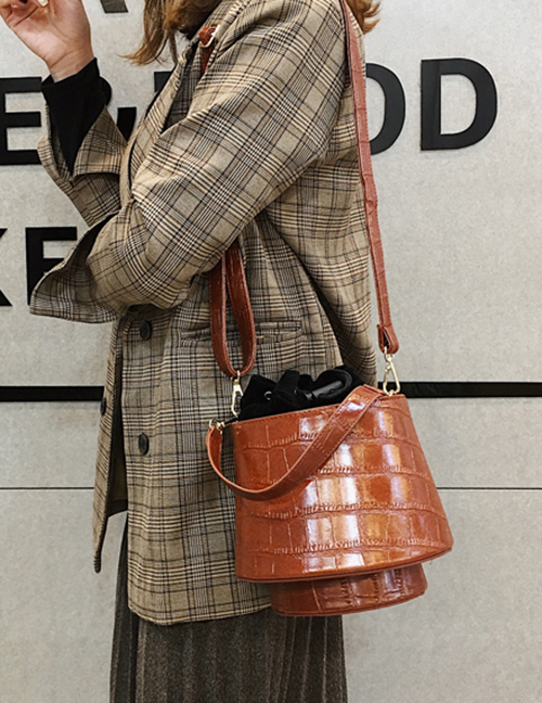 Fashion Light Brown Portable Wide Shoulder Strap Diagonal Shoulder Bag