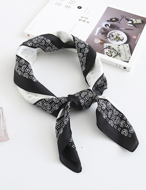 Fashion White Dotted Color Printed Silk Scarf
