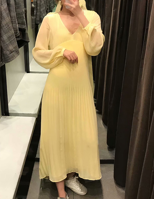 Fashion Yellow Small Pleated Dress