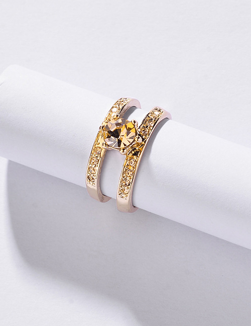 Fashion Gold Openwork Gemstone Ring