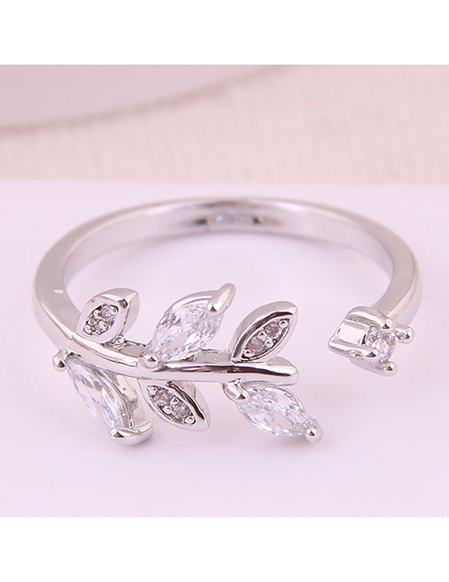 Fashion Silver Inlaid Zircon Leaf Open Ring