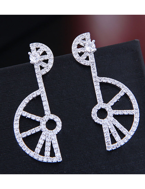 Fashion Silver Copper Micro Inlaid Zircon Fan Earrings