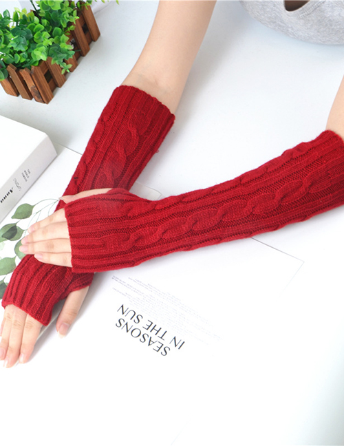 Fashion Red Wool Twist Vertical Knit Sleeve